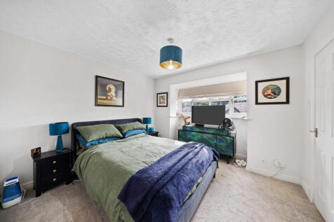 Principle bedroom