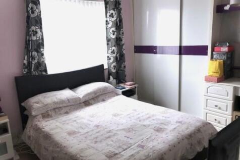 bed 1.jpg