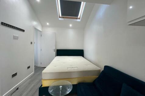 Annexe bedroom
