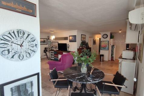 Property Image 35