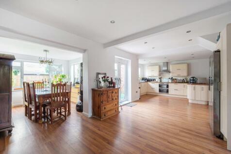 Dining and Kitchen