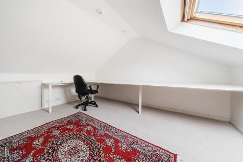 Internal/Attic Room