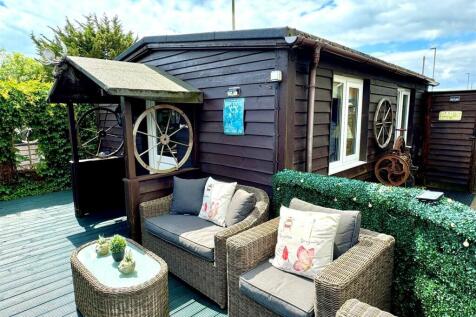 summer house 2.jpg