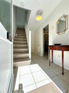 entrance hall 2.jpg