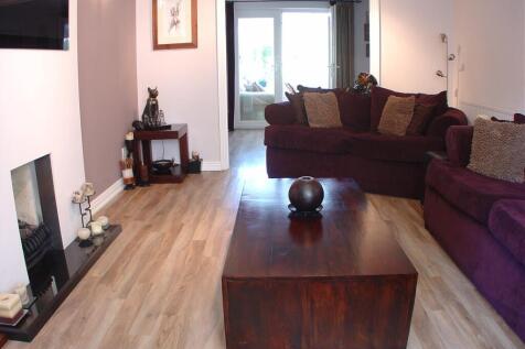 9 Buchan Avenue 011.jpg