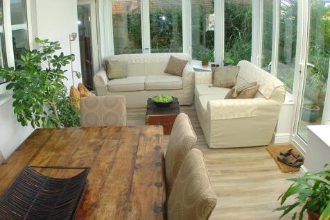 9 Buchan Avenue 016.jpg