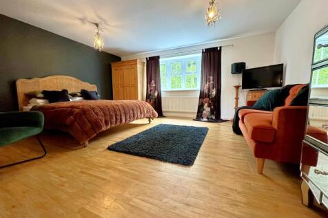 bedroom.jpg