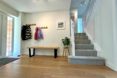 hallway 2.jpg