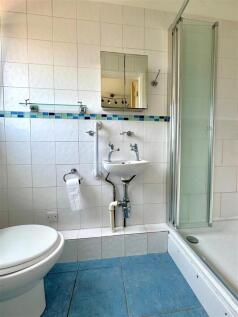 shower room.jpg