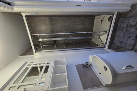 Ensuite 8.jpg