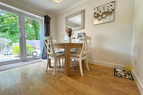 dining area.jpg