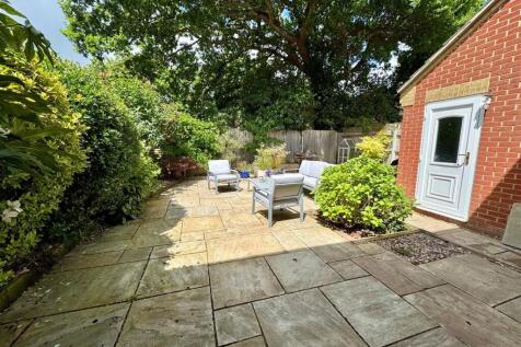 garden 2.jpg