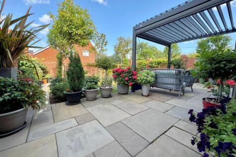 garden 2.jpg