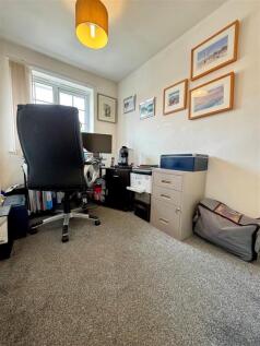 bedroom 3.jpg