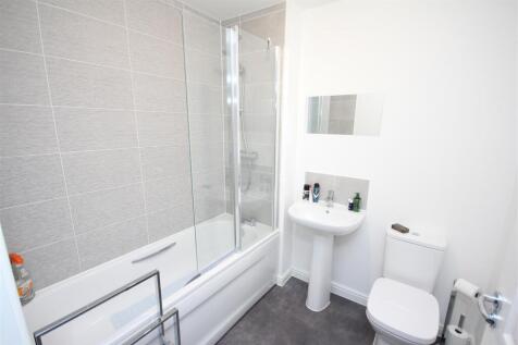 Maim Bathroom