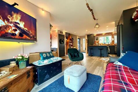 open plan area 1.jpg