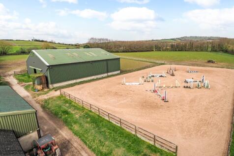Indoor &amp; Outdoor Arena