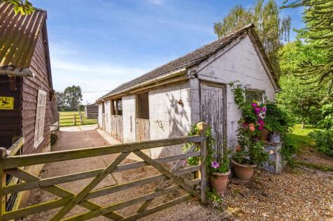Stables &amp; Yard