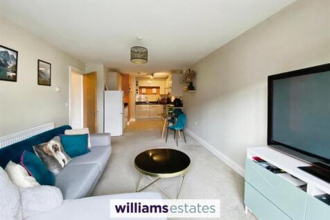 Open Plan Living/Kitchen Area