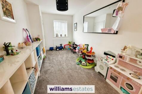 Play Room/Snug