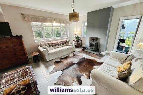 Open Plan Living / Dining Room