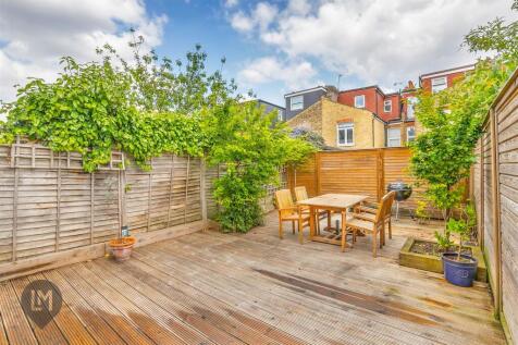 Clonemore Street 153 E LM-16.jpg