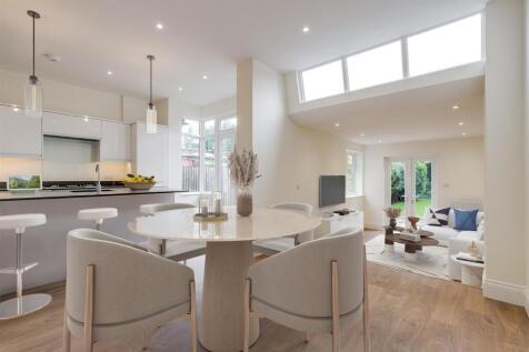 Kitchen / Dining / Living Area