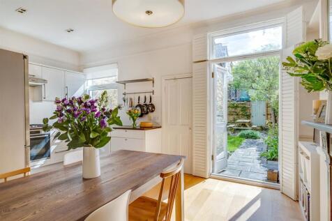 Dining / Kitchen