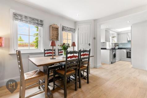 Living/Dining Room