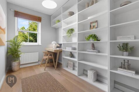 Bedroom/Study