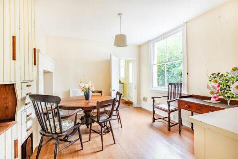 Breakfast Room