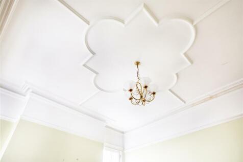 Ceiling Detail