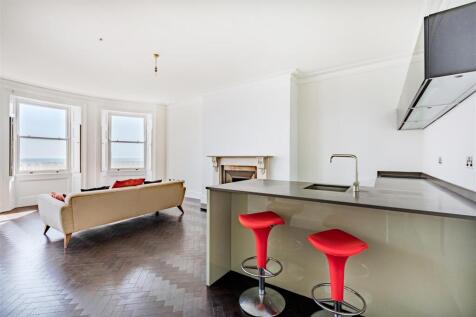 Kitchen/Reception
