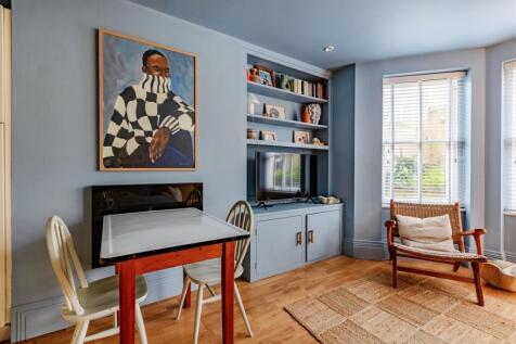 Open-Plan Reception