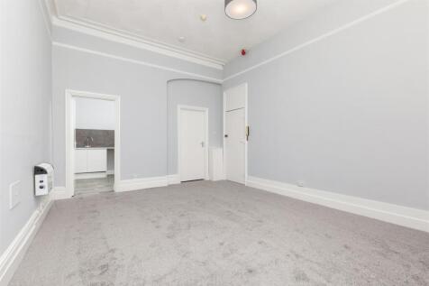 Studio Room-4.jpg