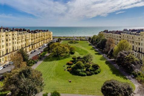 Brunswick Square Gardens