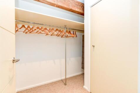 Walk in Wardrobe