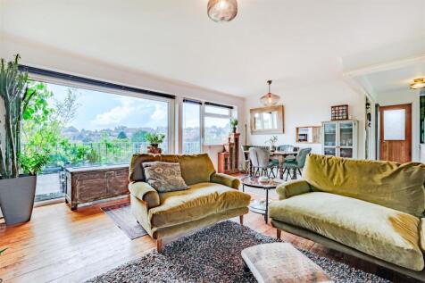 Open Plan Reception
