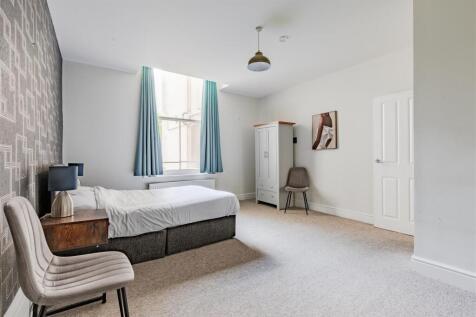 Flat 2