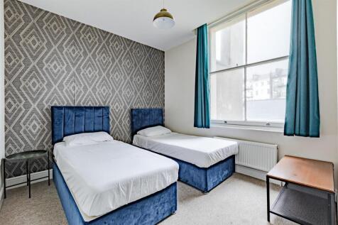 Flat 4