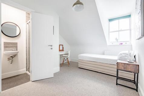 Flat 6