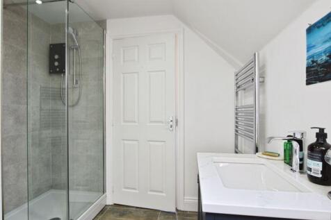 2nd Floor Shower Room