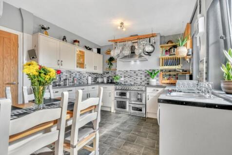 Kitchen (1)