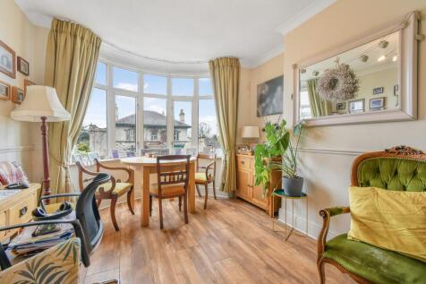 Dining Room (1)