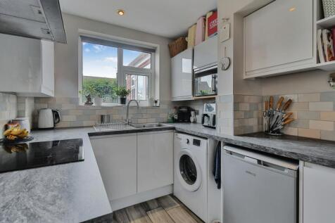 Kitchen (1)