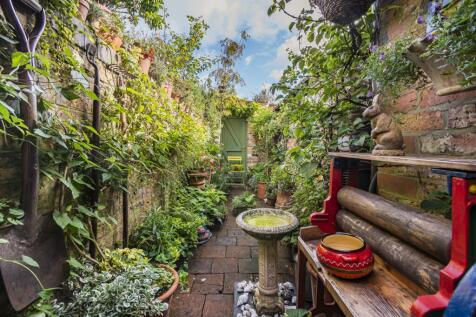 Garden (1)