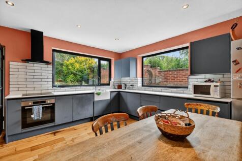 Kitchen (1)