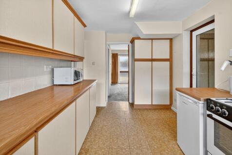 Kitchen (2)