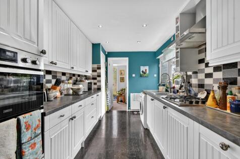 Kitchen (1)