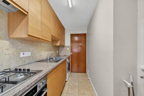 Kitchen (2)